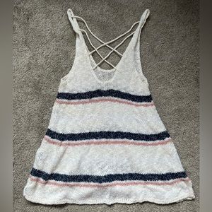 White American Eagle tank, w blue & pink stripes, perfect for beach a top!!